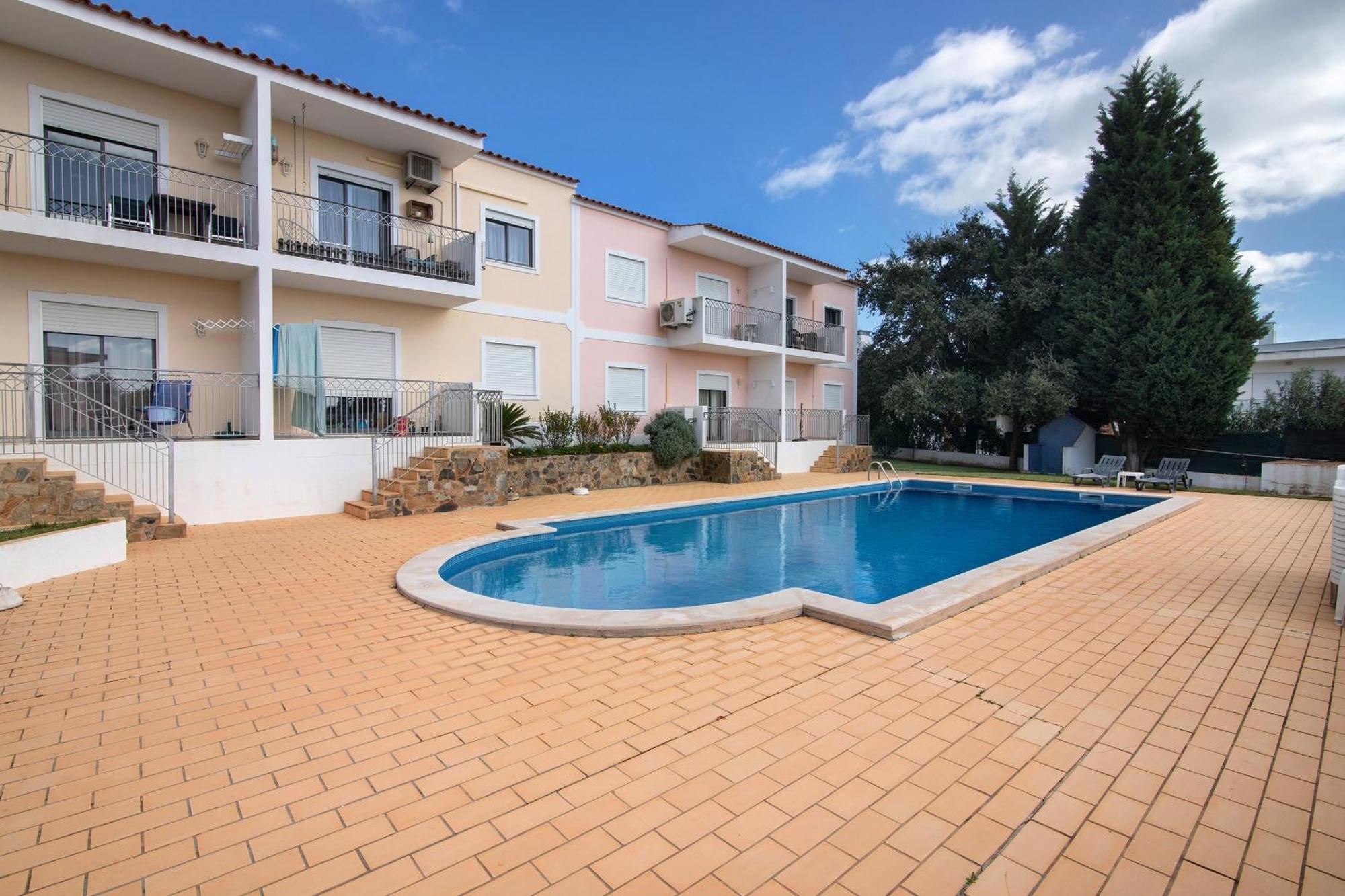 T1 Apartamentos Vista Alegre البوفيرا المظهر الخارجي الصورة